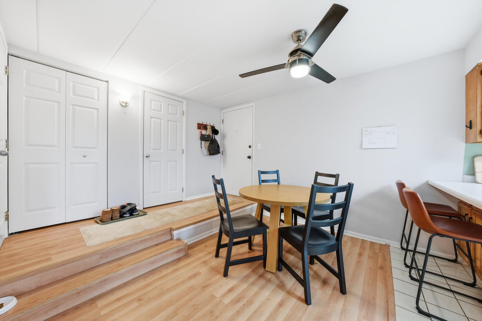 4955 134th Place #2D, Crestwood, IL 60418