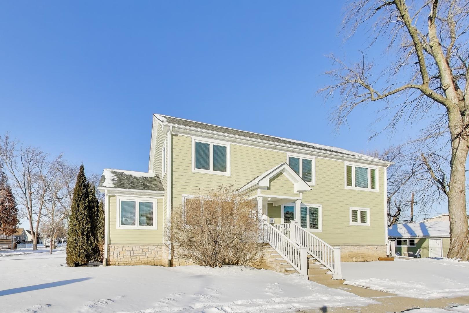 229 N Myrtle Avenue, Elmhurst, IL 60126