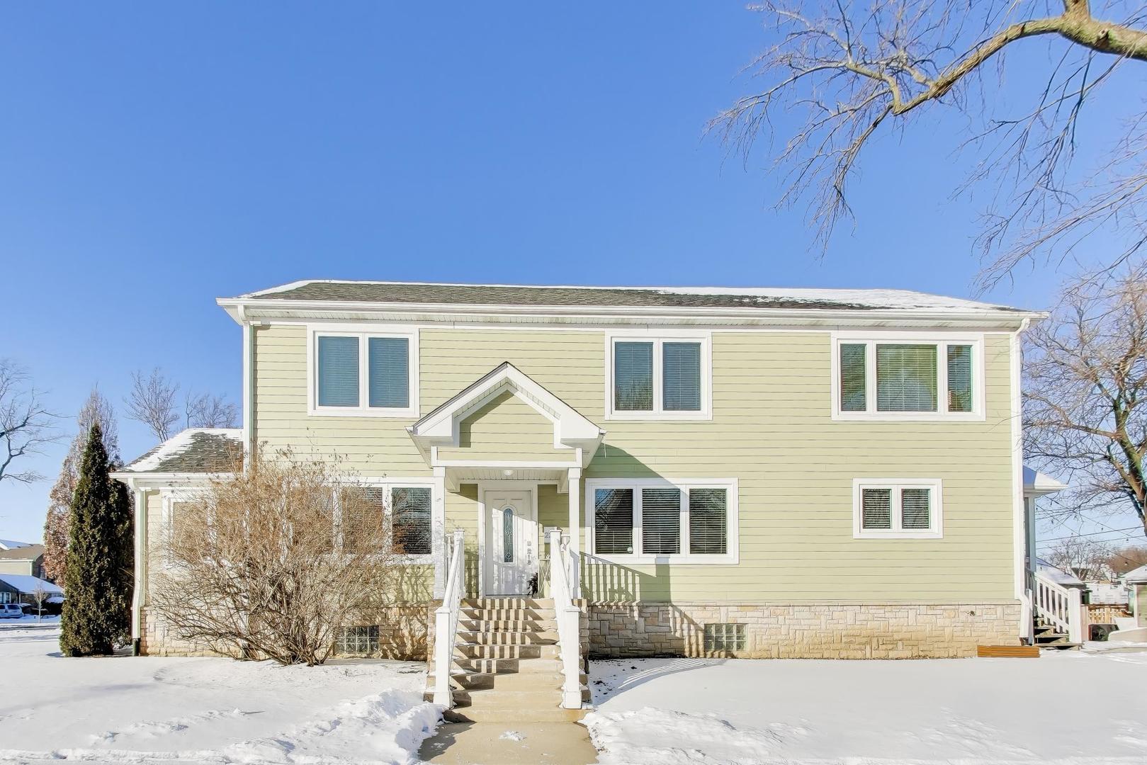 229 N Myrtle Avenue, Elmhurst, IL 60126