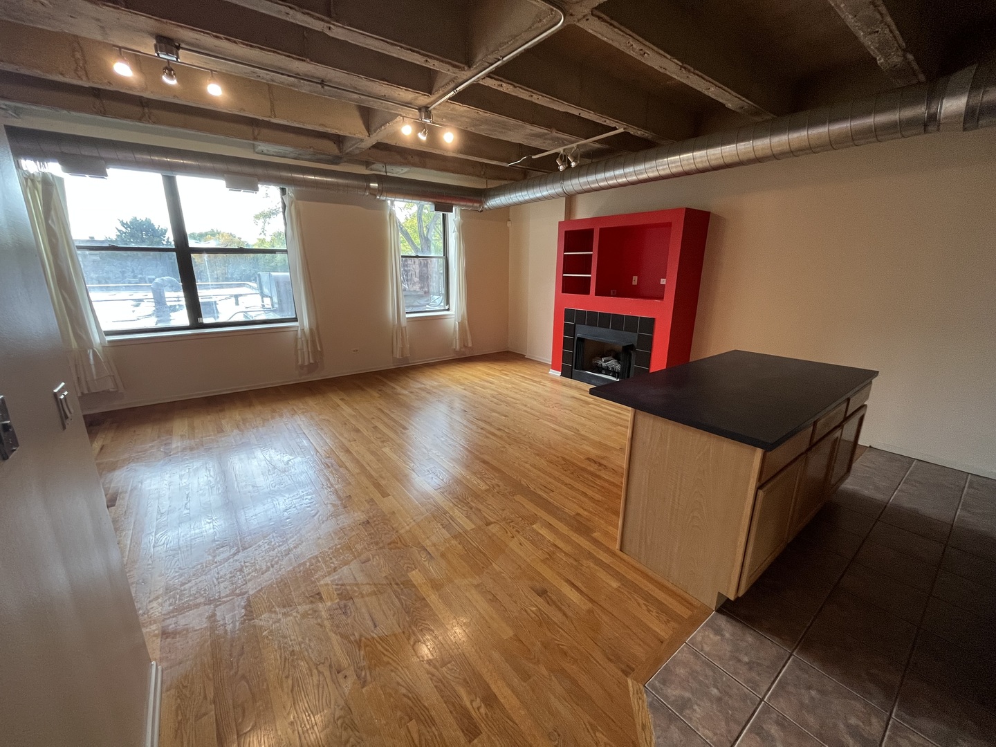 5200 S Ellis Avenue #202, Chicago, IL 60615