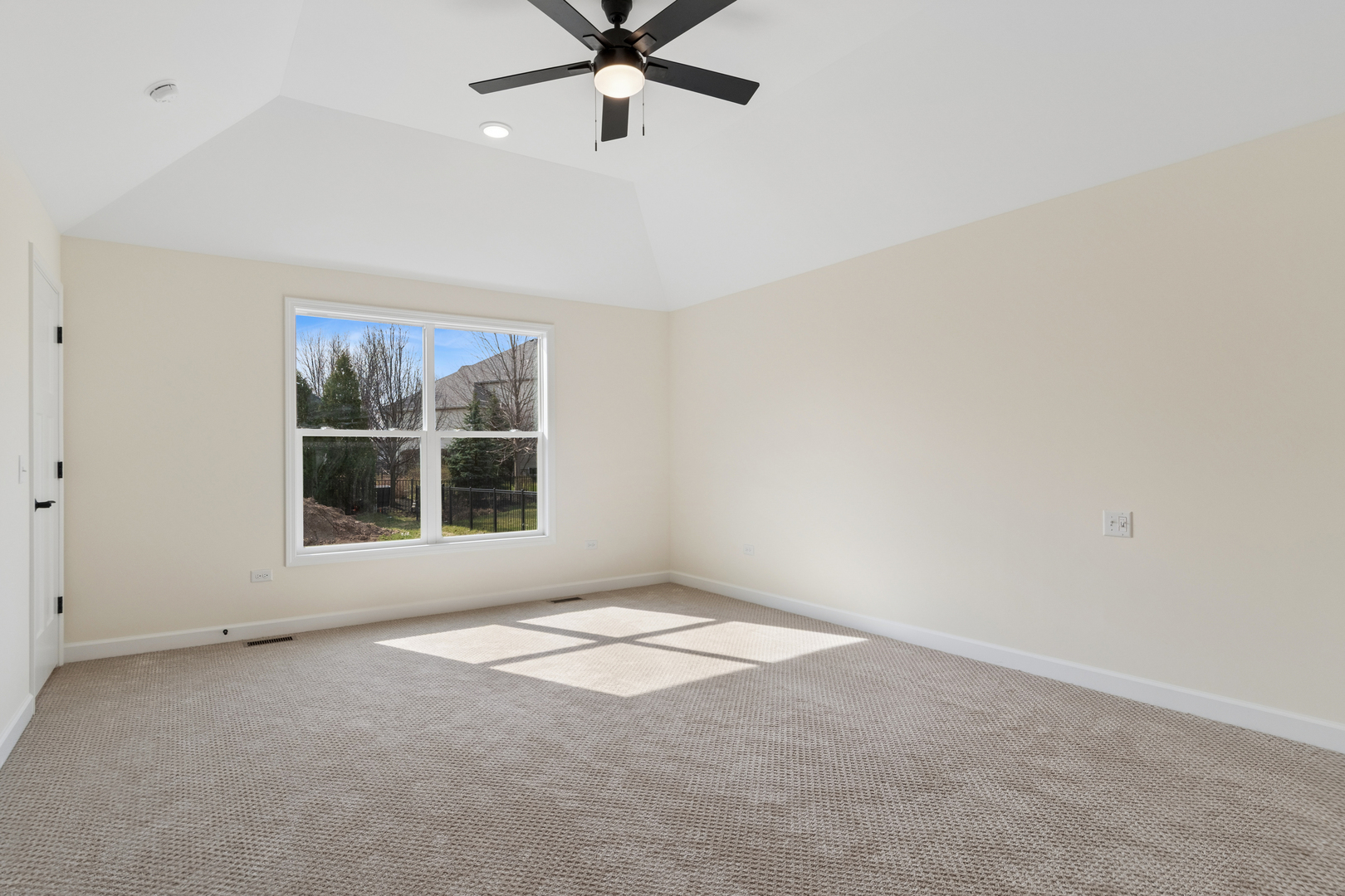 1142 Kate Drive, Yorkville, IL 60560