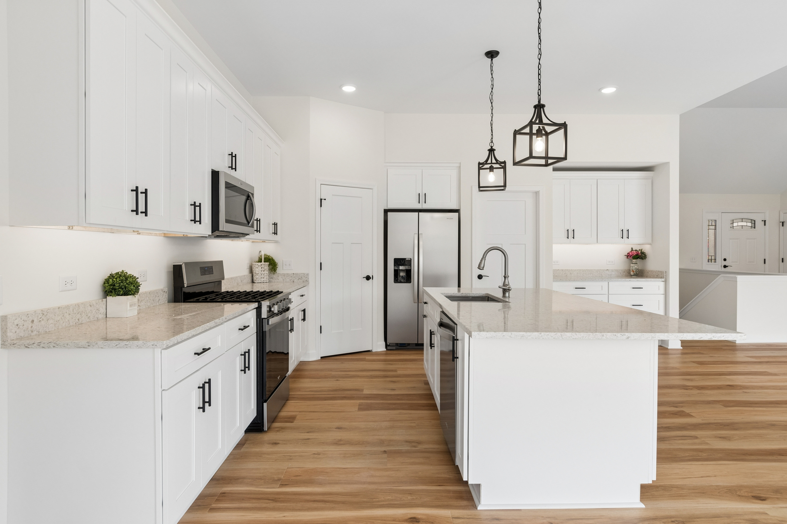 1142 Kate Drive, Yorkville, IL 60560