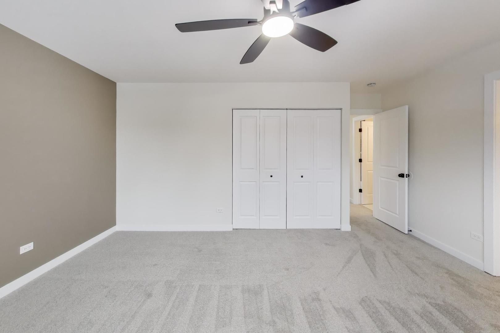 123 Kainer Avenue, Barrington, IL 60010