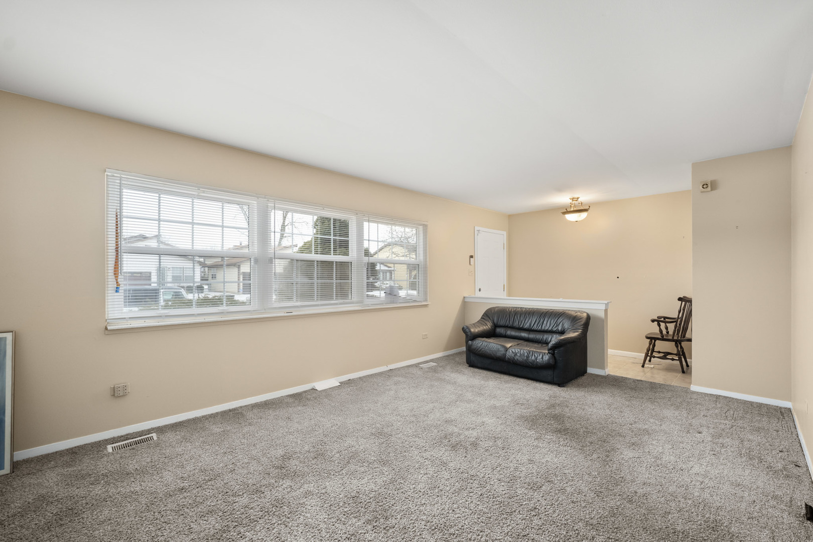 18033 Idlewild Drive, Country Club Hills, IL 60478