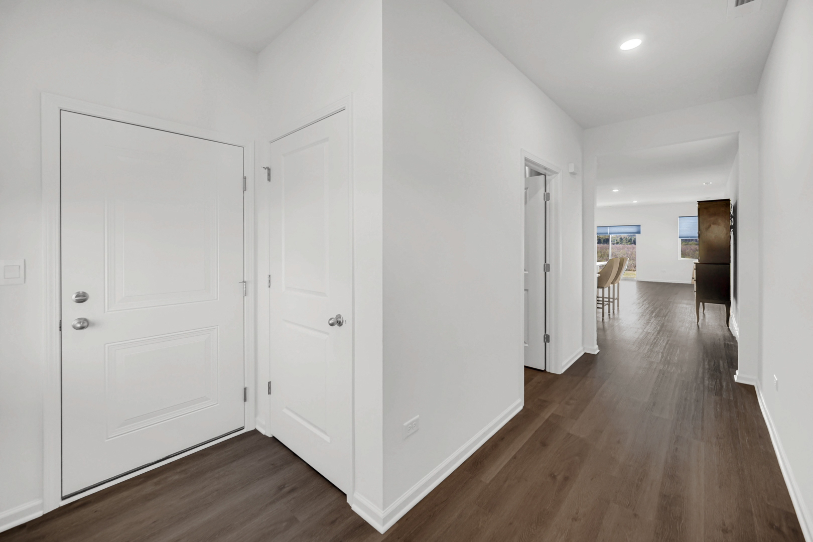 2930 Harnish Drive, Algonquin, IL 60102