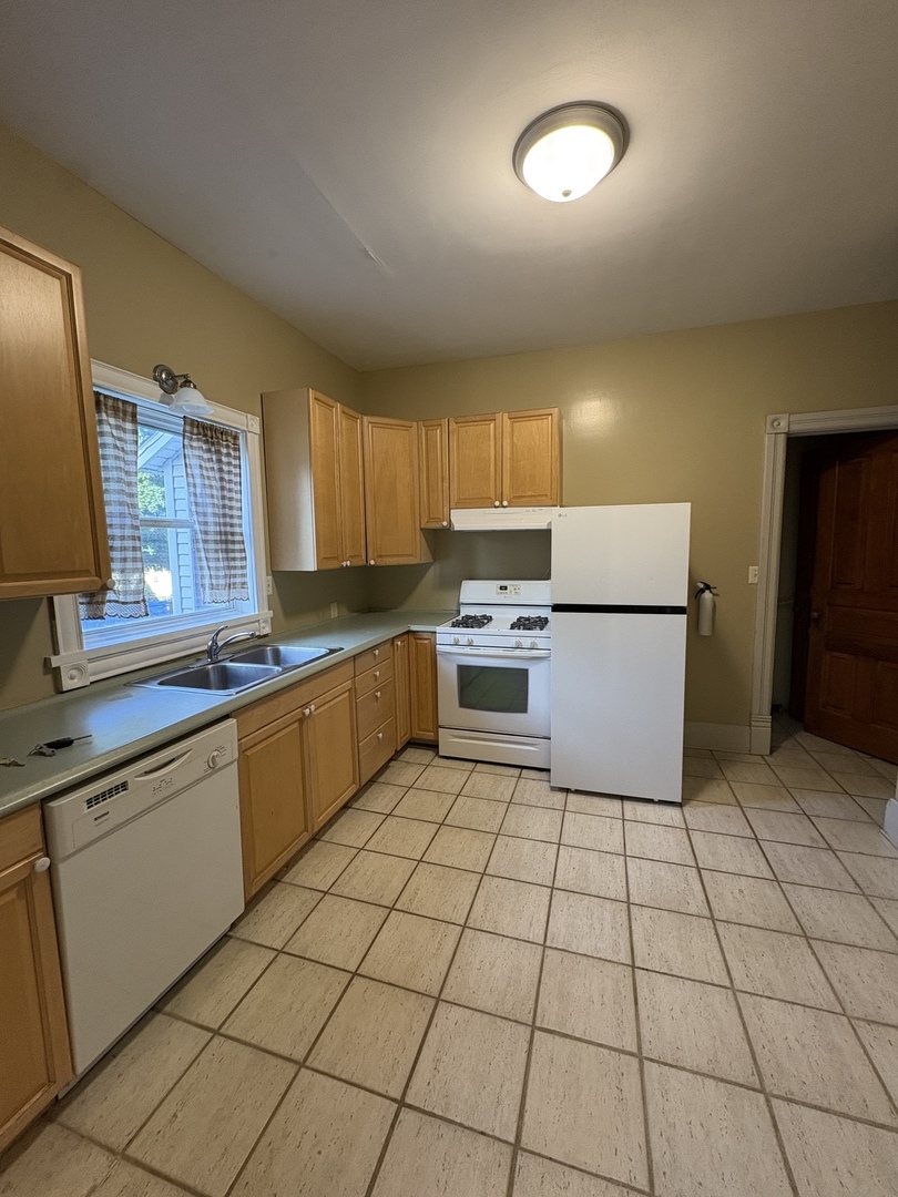 307 S Mclean Street, Bloomington, IL 61701