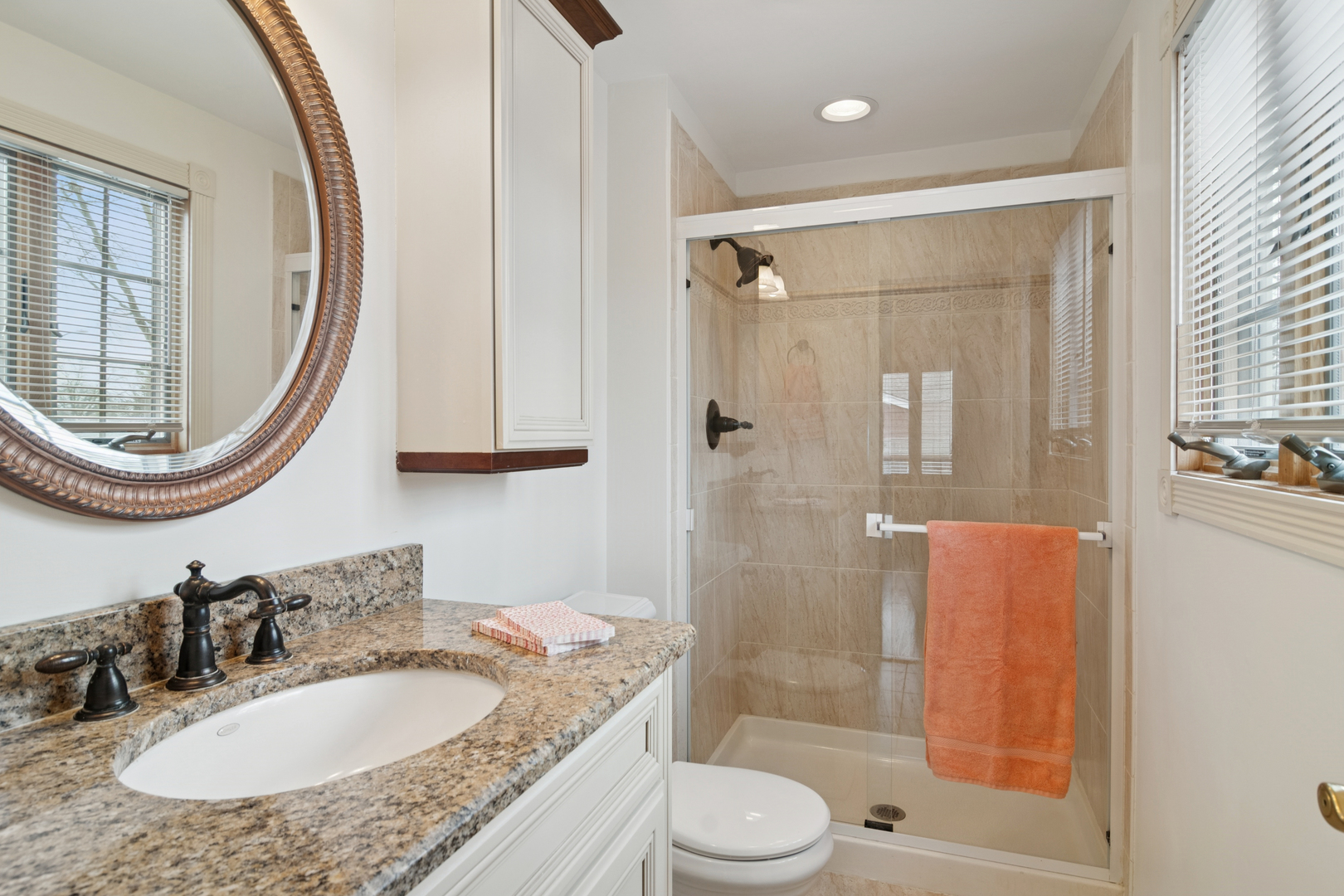 1522 E Fleming Drive, Arlington Heights, IL 60004