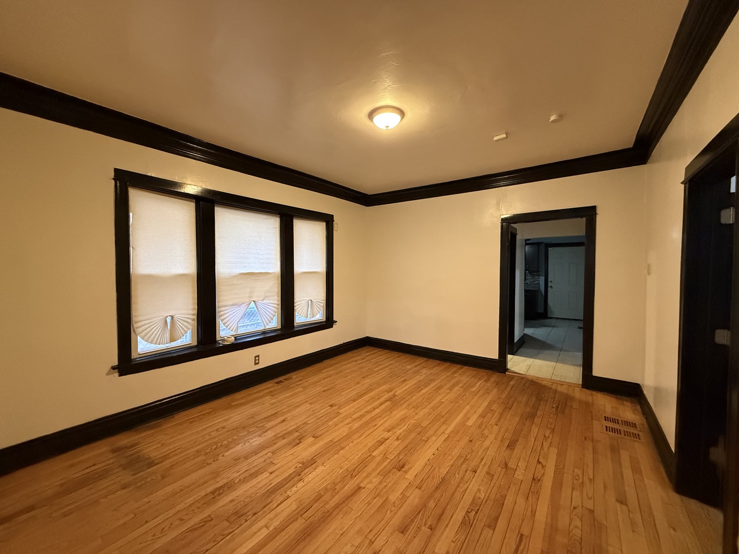 7924 S Peoria Street, Chicago, IL 60620