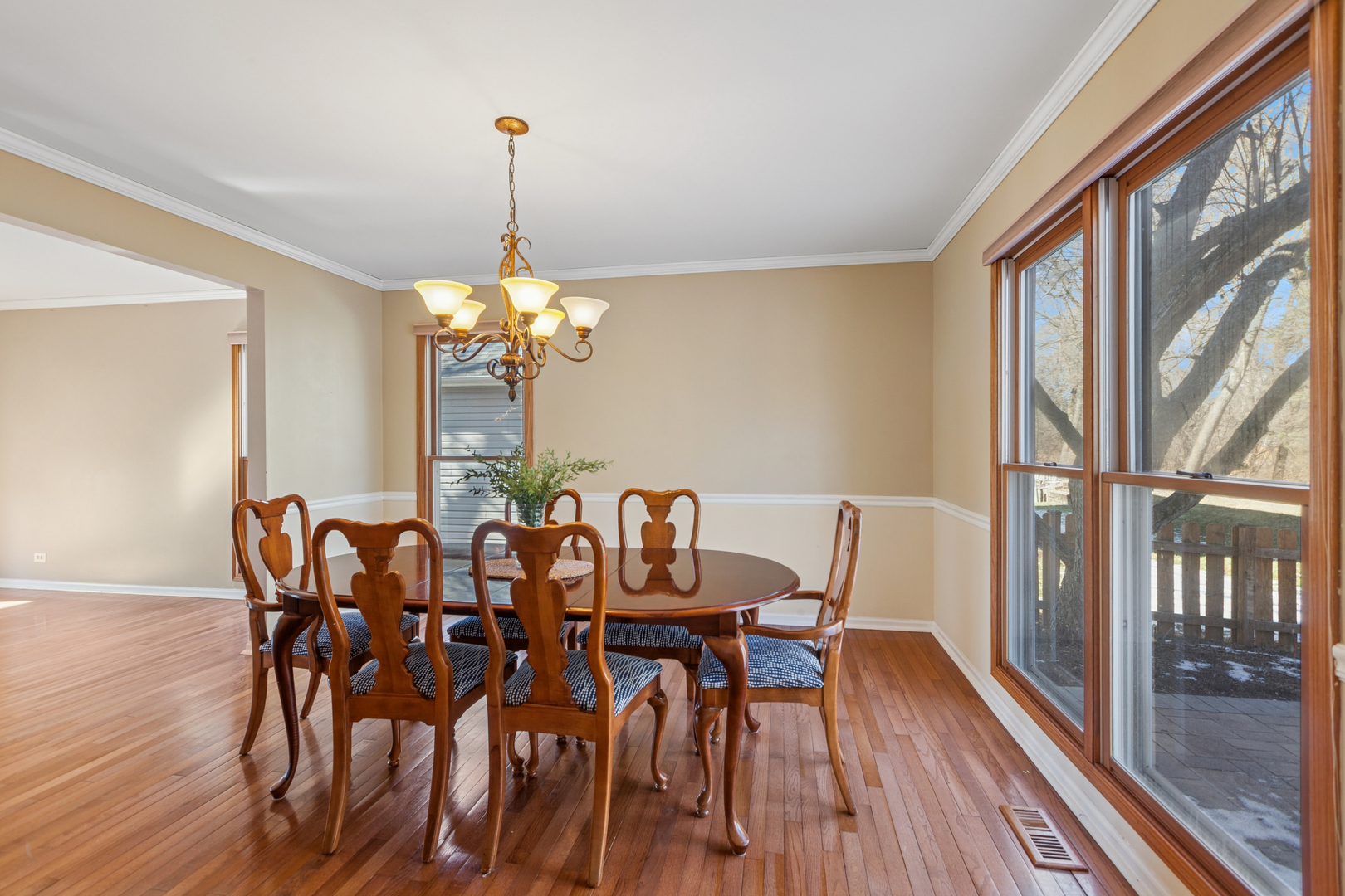 0N655 Courtney Lane, Winfield, IL 60190