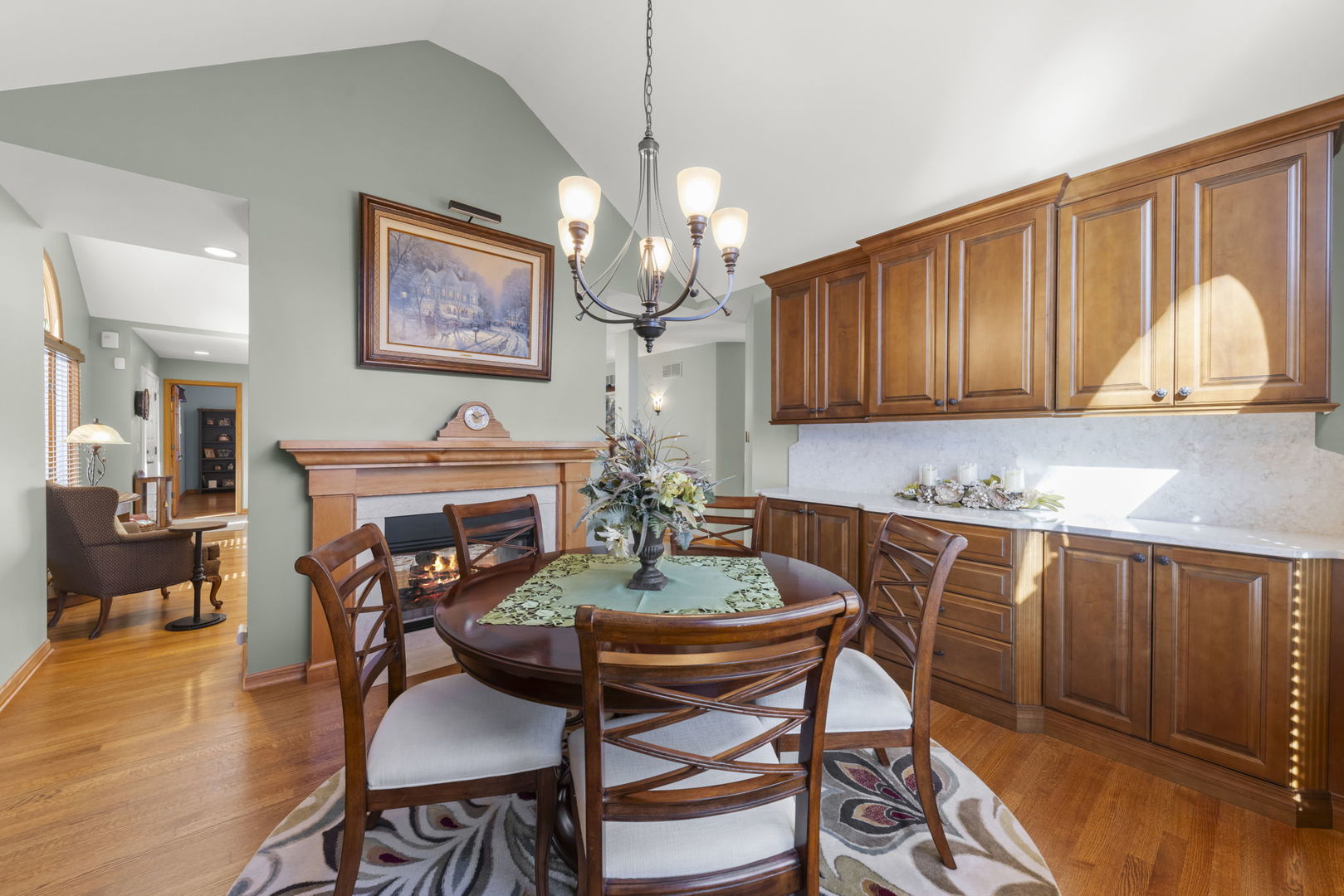 5513 Aspen Avenue, Downers Grove, IL 60515