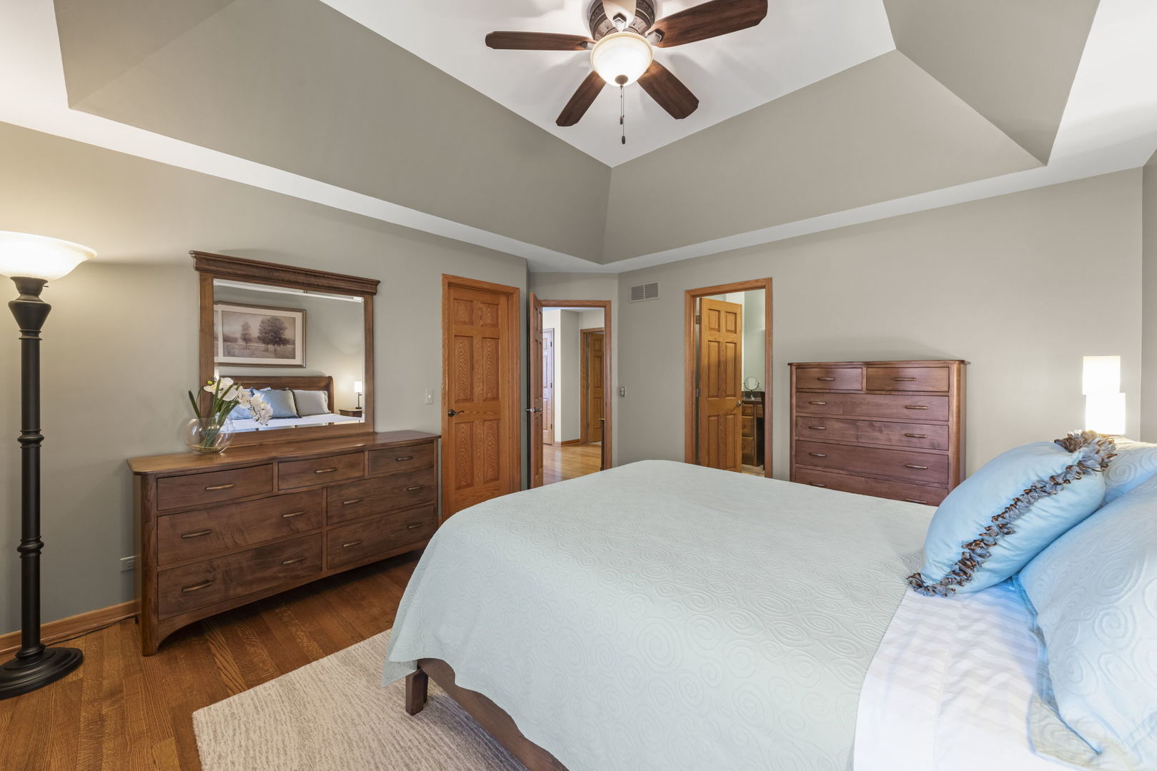 5513 Aspen Avenue, Downers Grove, IL 60515