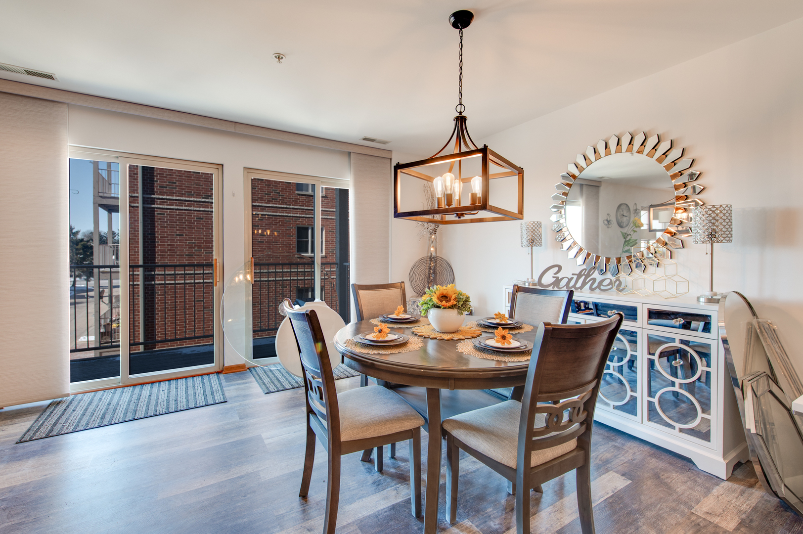 100 N Bokelman Street #329, Roselle, IL 60172