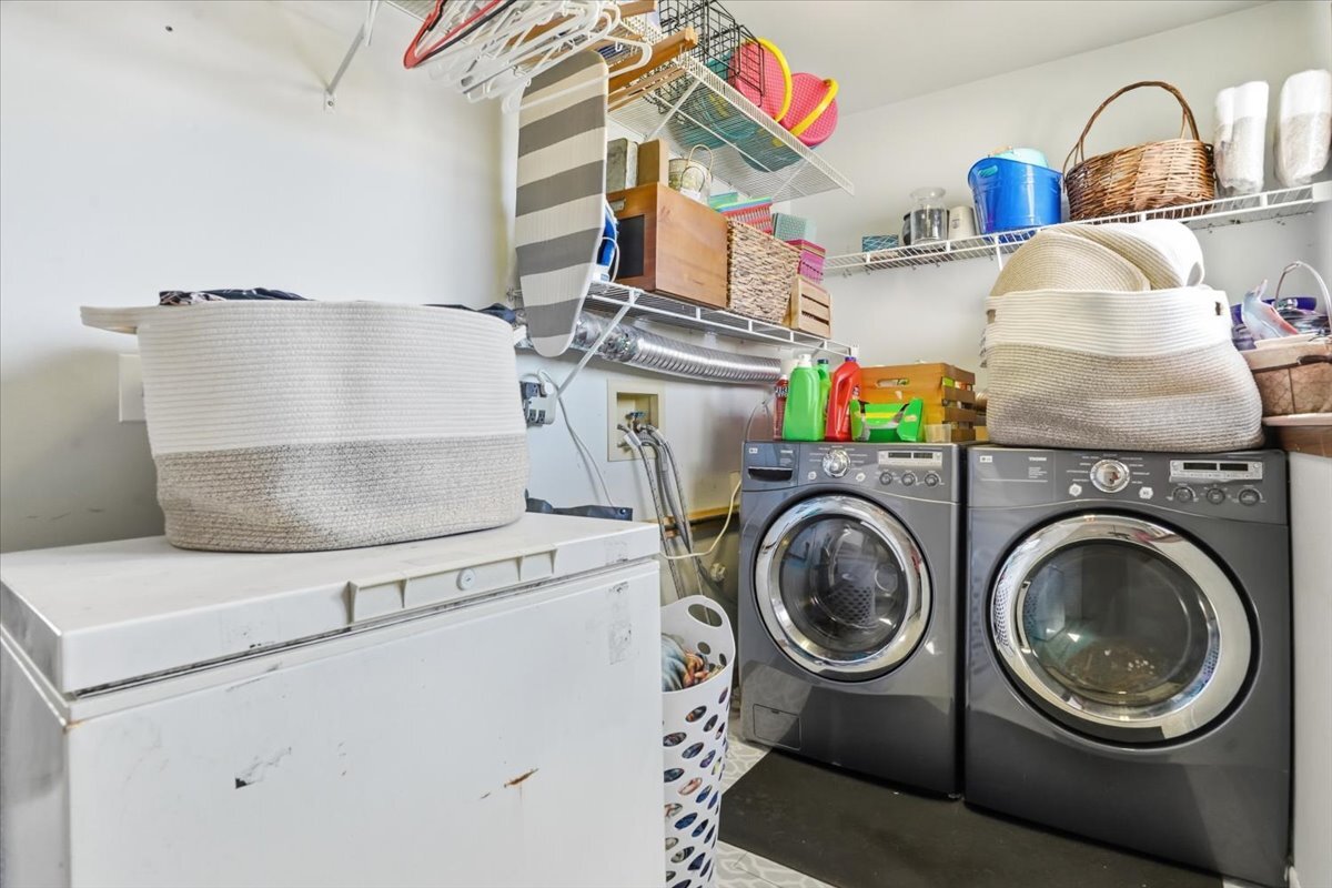 30 Coventry Cove Court, Lake Villa, IL 60046