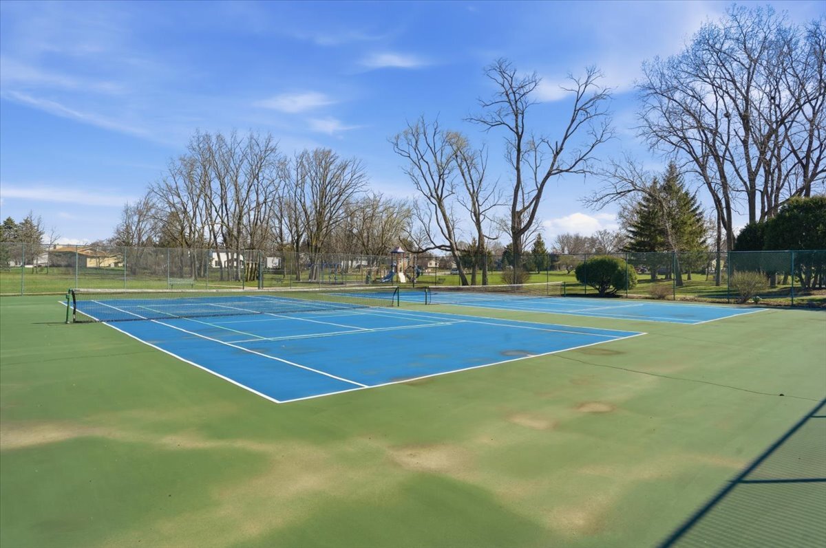 30 Coventry Cove Court, Lake Villa, IL 60046