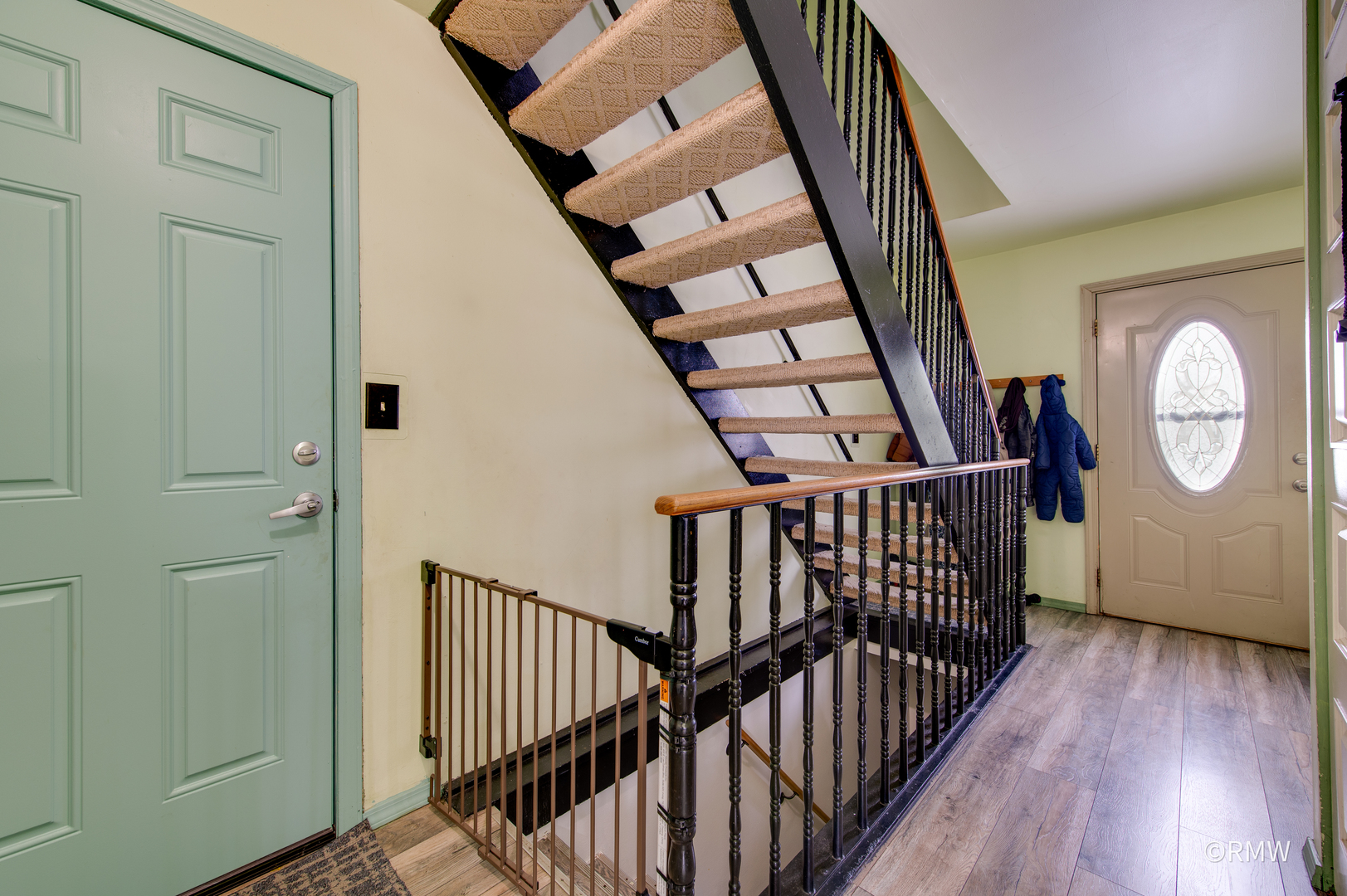 147 W Altgeld Avenue, Glendale Heights, IL 60139