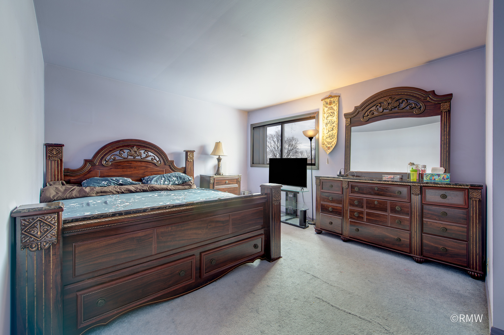 147 W Altgeld Avenue, Glendale Heights, IL 60139