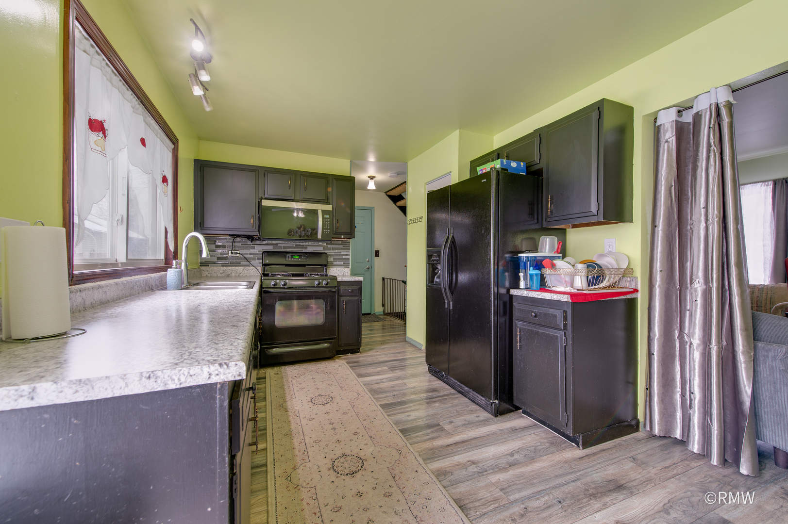 147 W Altgeld Avenue, Glendale Heights, IL 60139