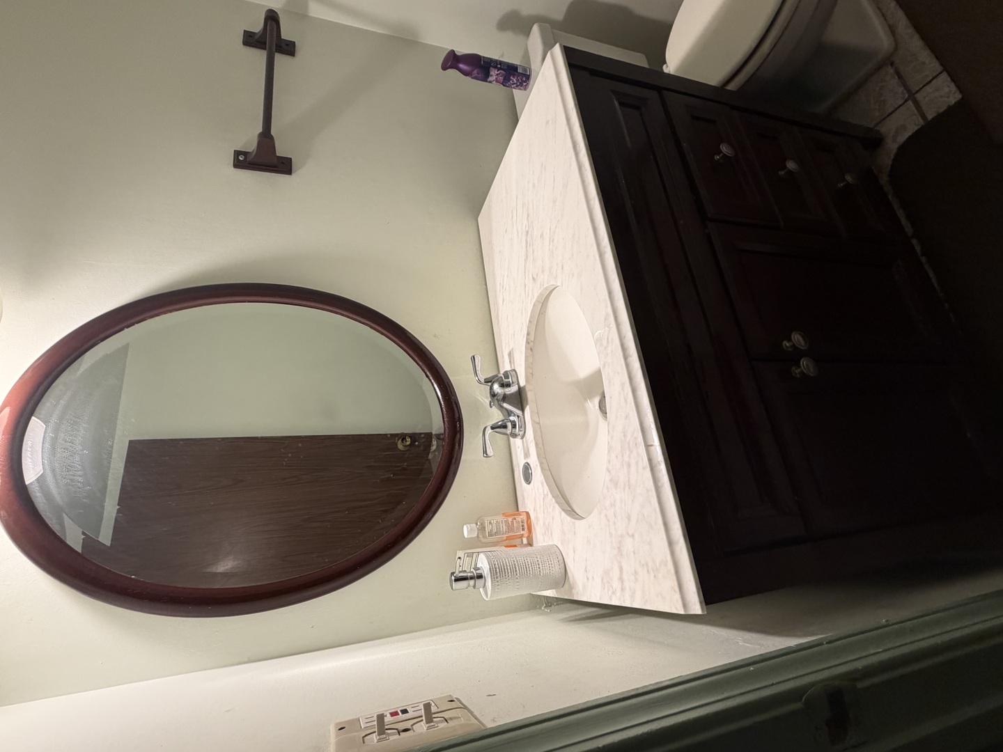 147 W Altgeld Avenue, Glendale Heights, IL 60139