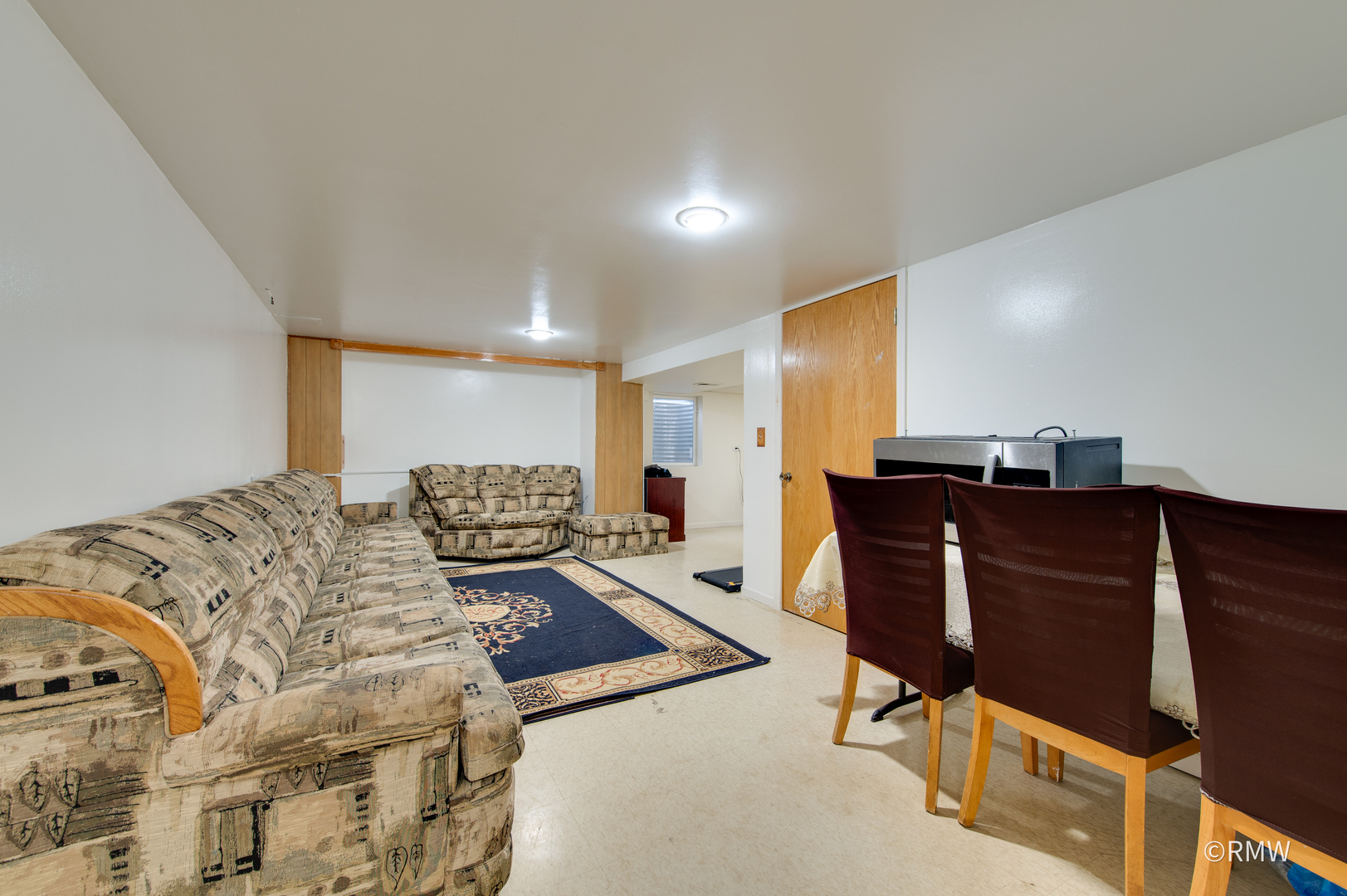 147 W Altgeld Avenue, Glendale Heights, IL 60139