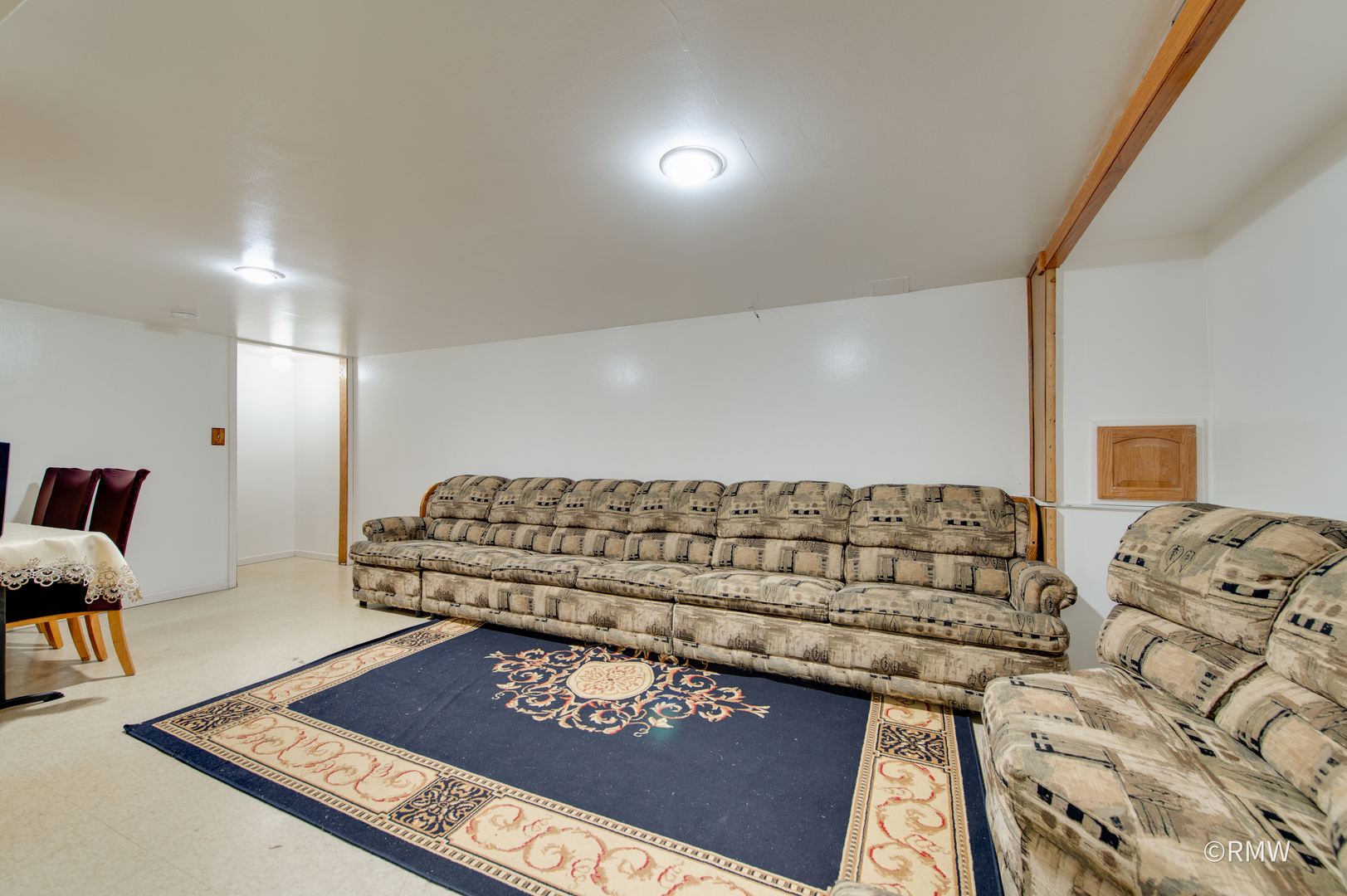 147 W Altgeld Avenue, Glendale Heights, IL 60139