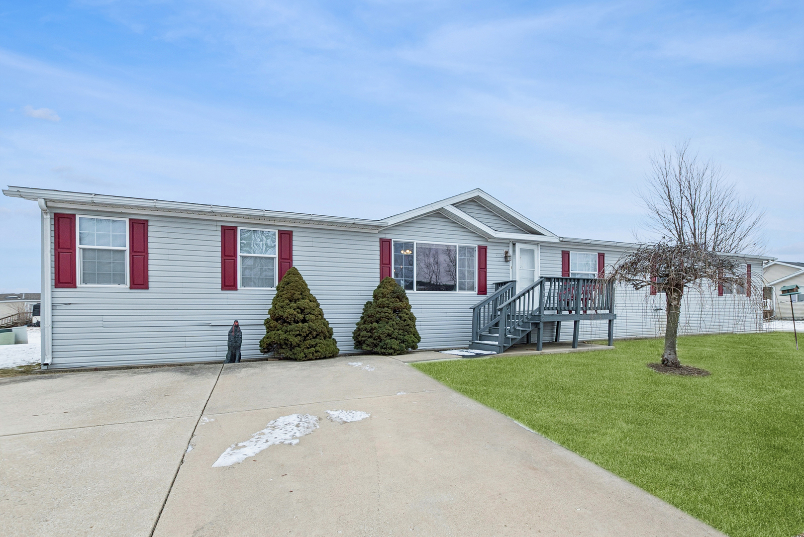 194 Sparrow Drive, Lynwood, IL 60411