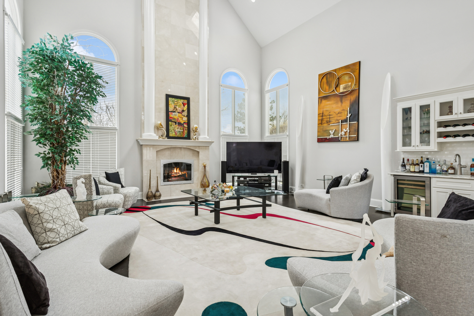 9200 Falling Waters Drive, Burr Ridge, IL 60527