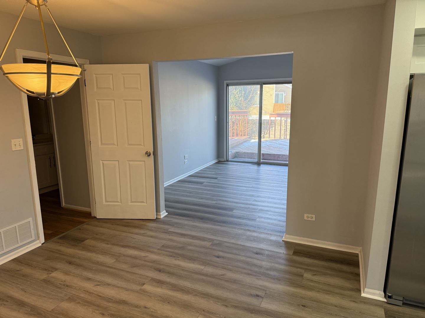 2231 Wentworth Court, Naperville, IL 60565