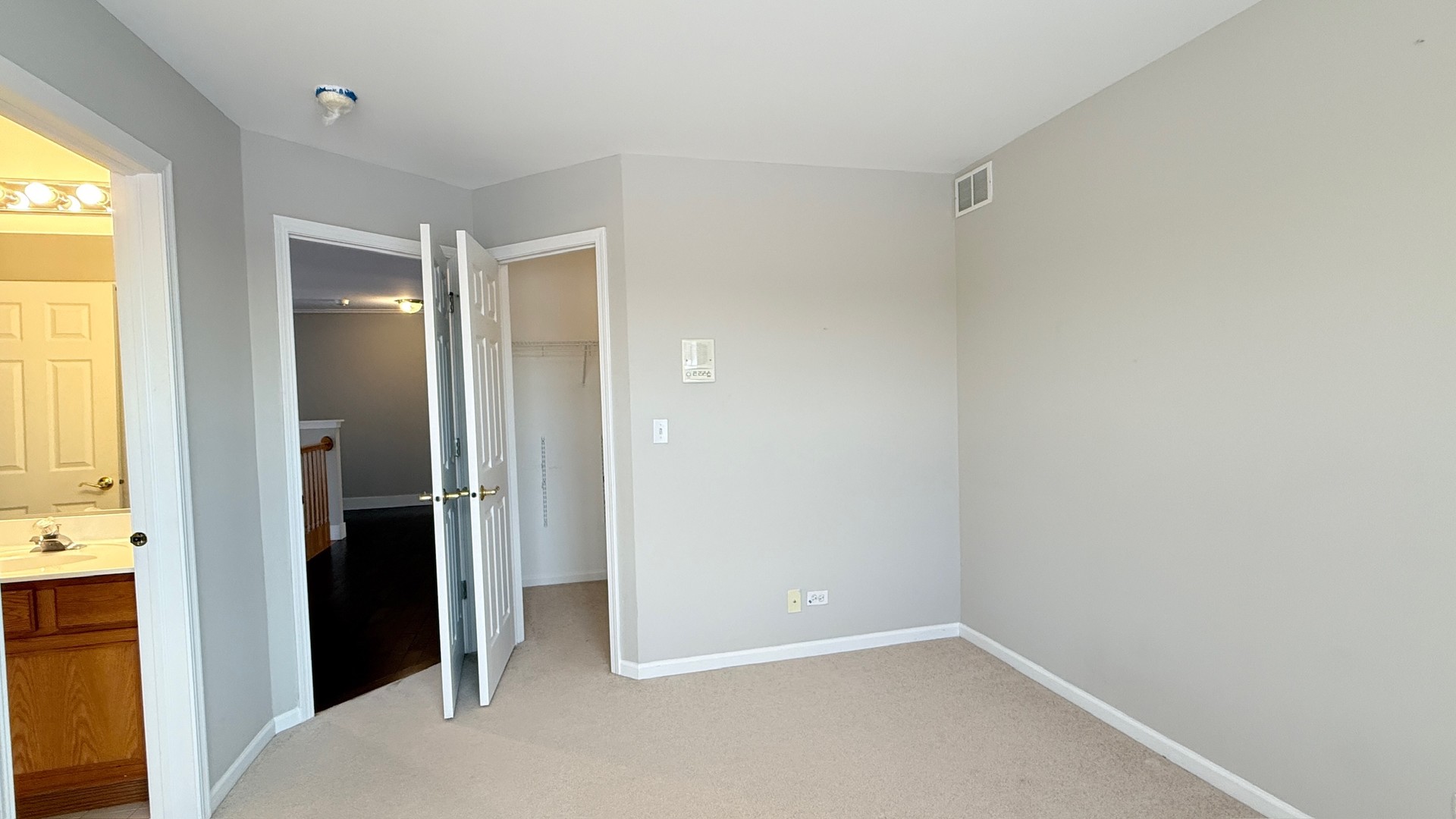 Barrington Hills, IL 60010