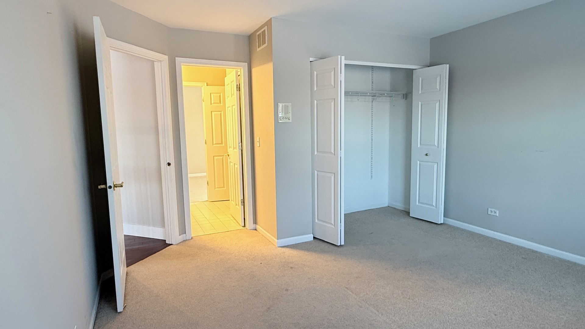 Barrington Hills, IL 60010