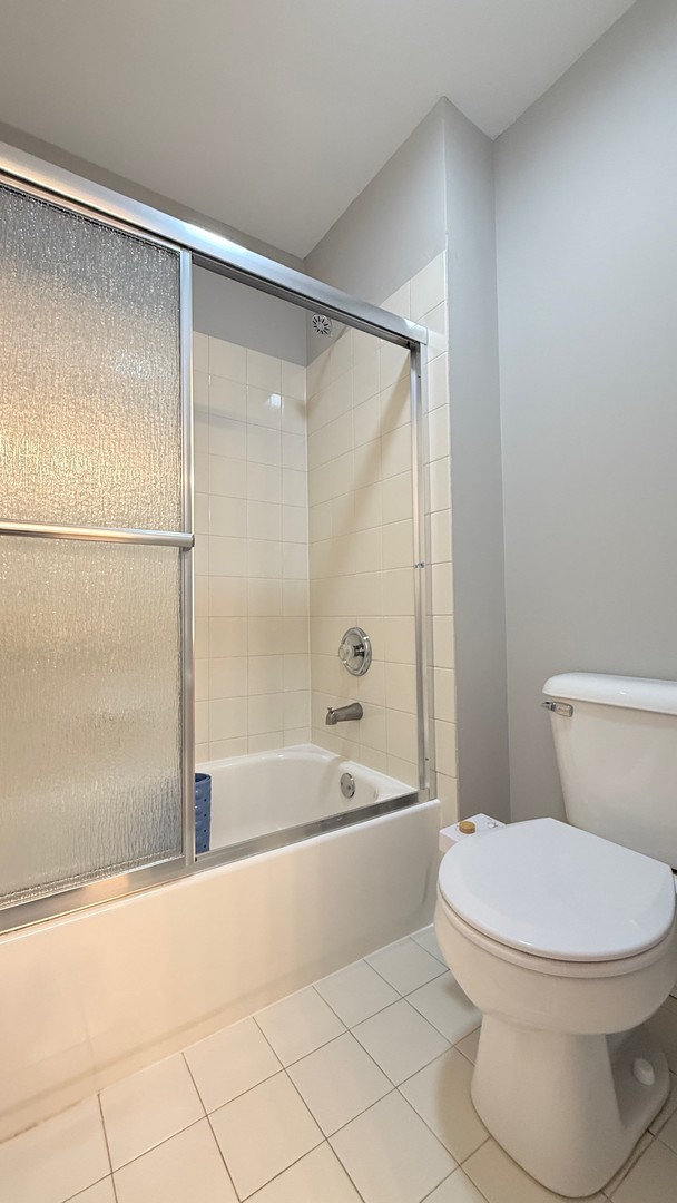 Barrington Hills, IL 60010