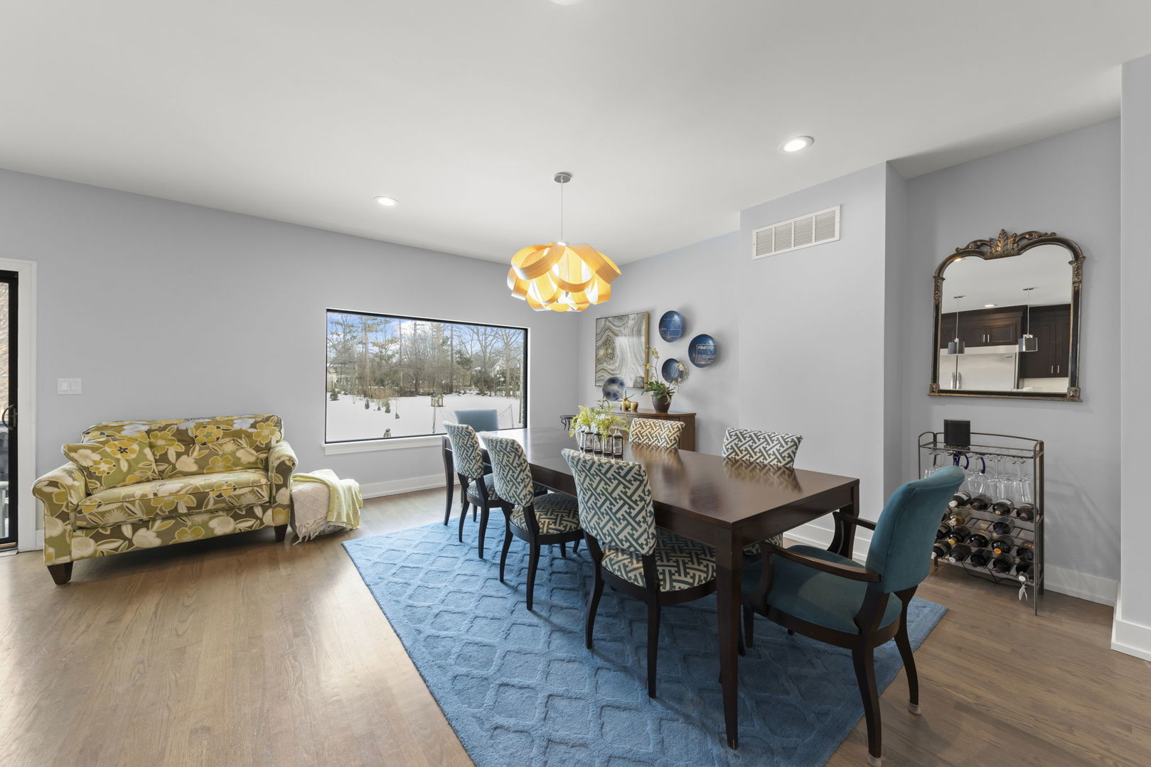 5335 Blodgett Avenue, Downers Grove, IL 60515