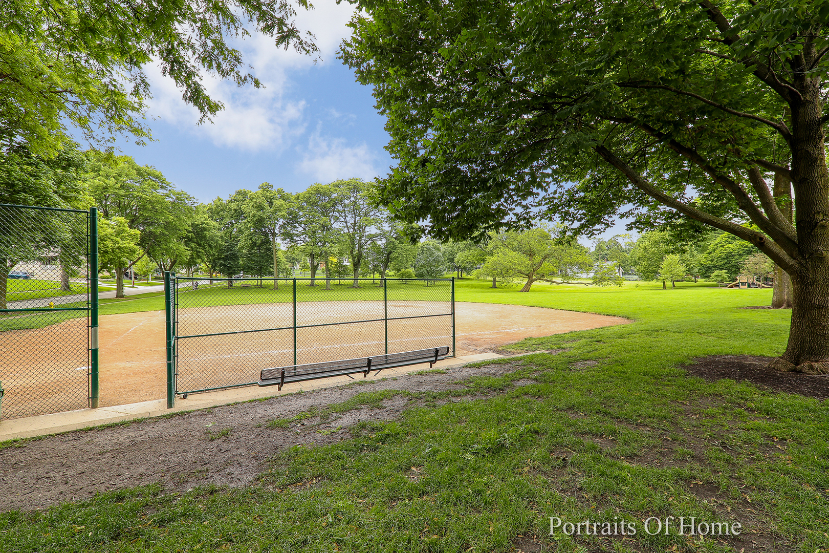 5335 Blodgett Avenue, Downers Grove, IL 60515