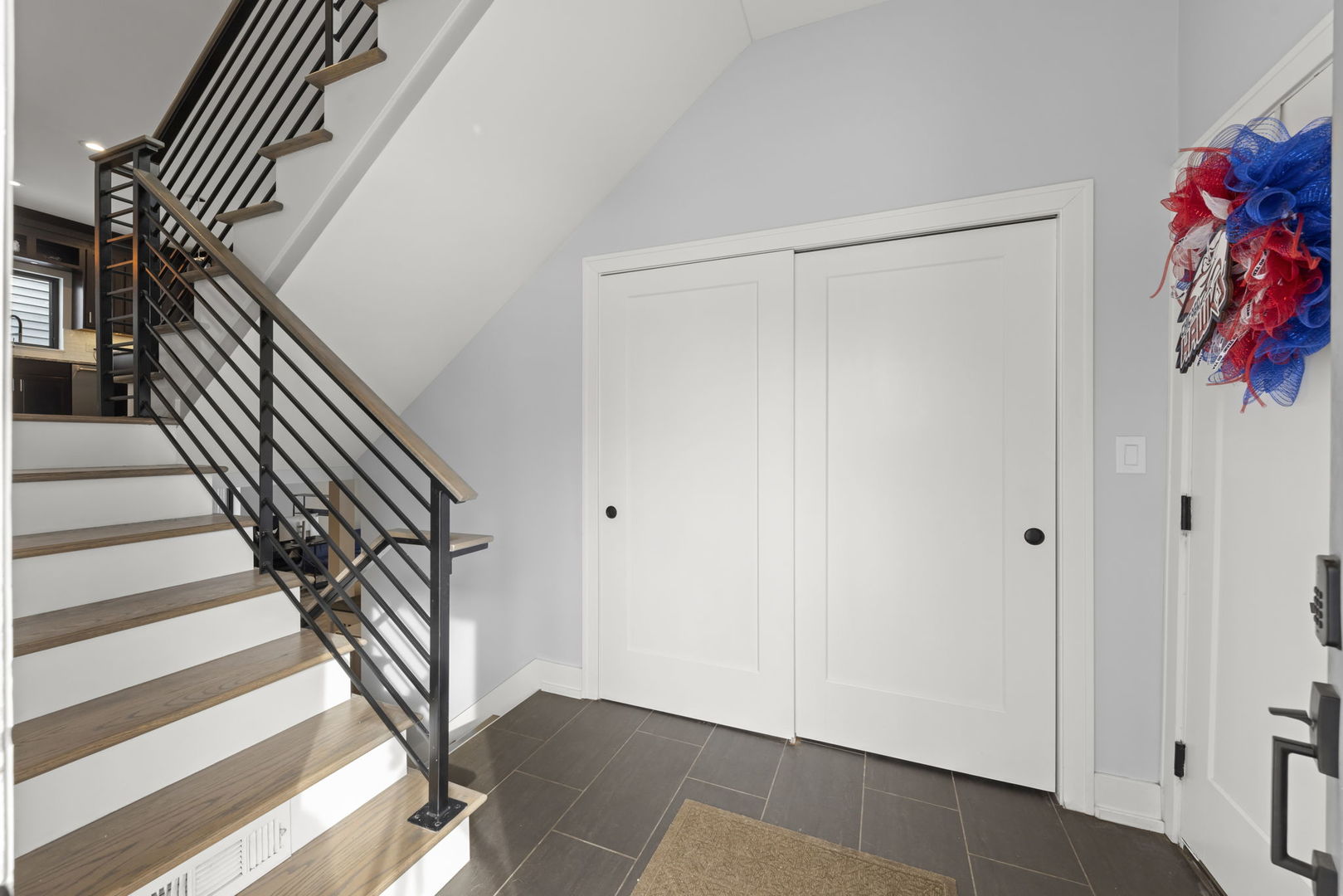 5335 Blodgett Avenue, Downers Grove, IL 60515