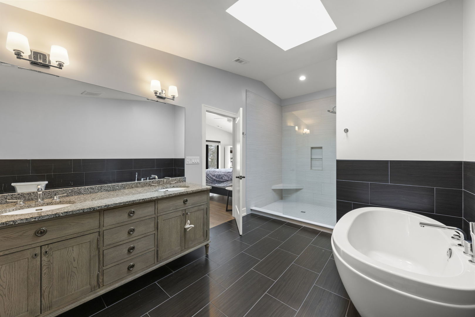 5335 Blodgett Avenue, Downers Grove, IL 60515