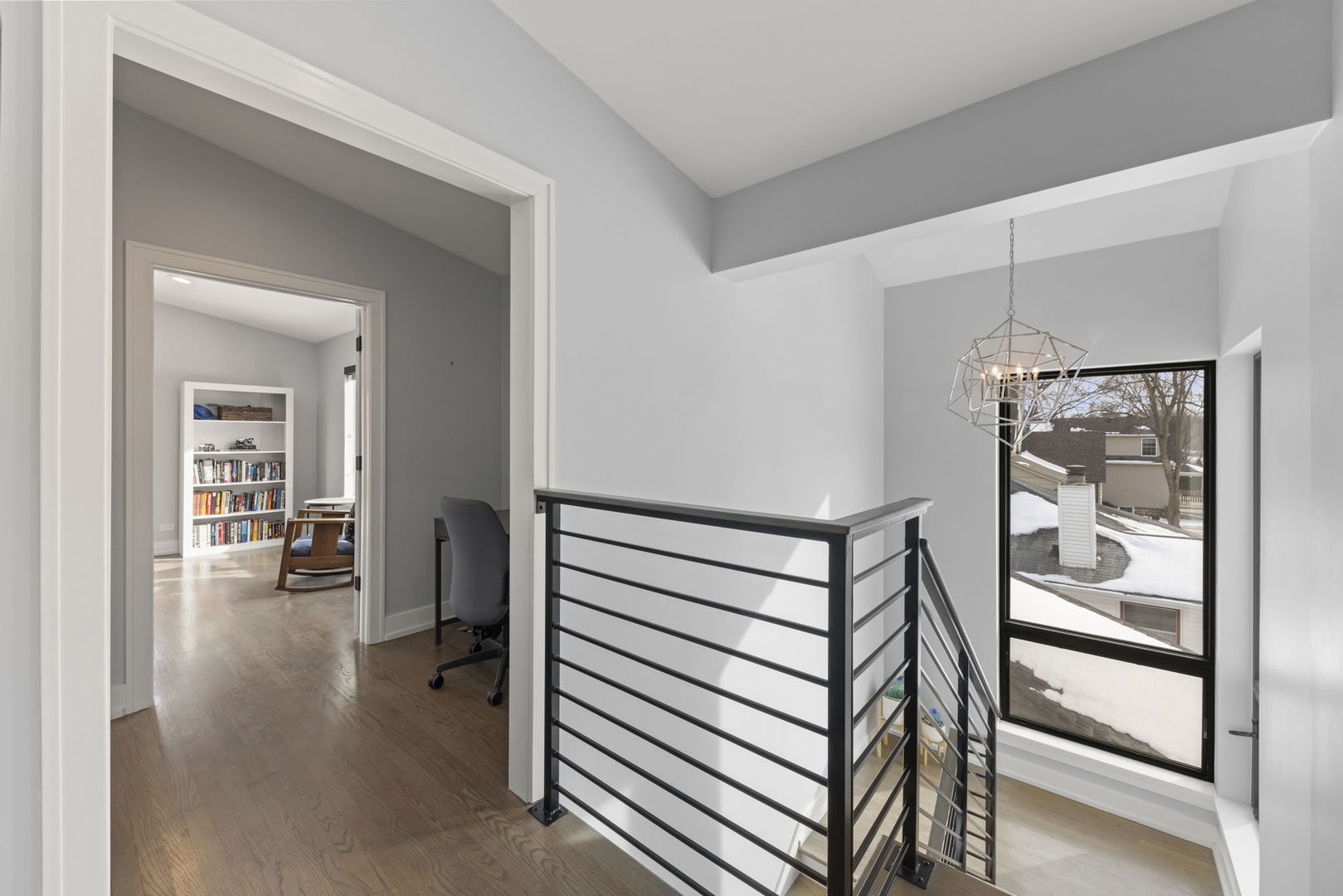 5335 Blodgett Avenue, Downers Grove, IL 60515