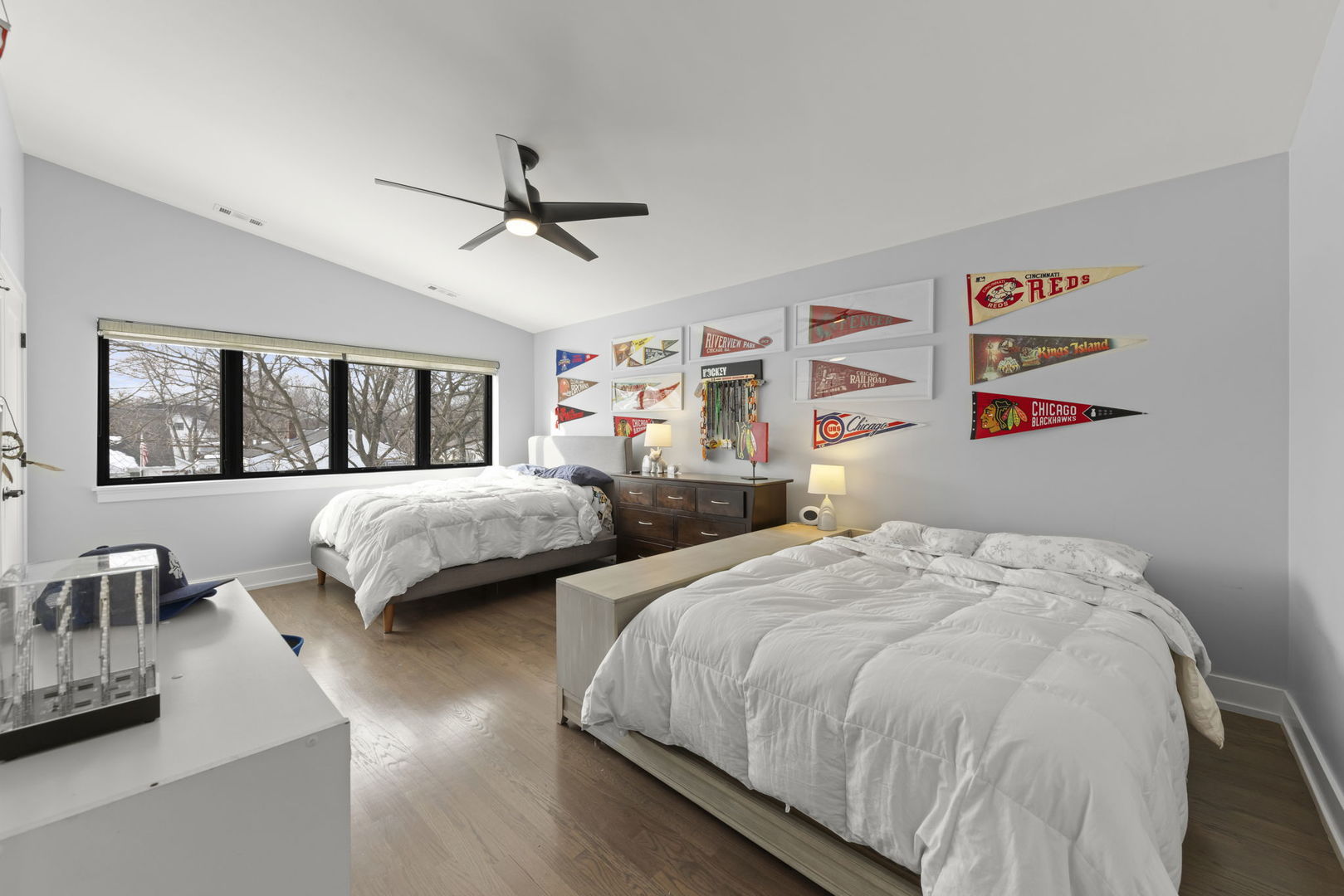 5335 Blodgett Avenue, Downers Grove, IL 60515