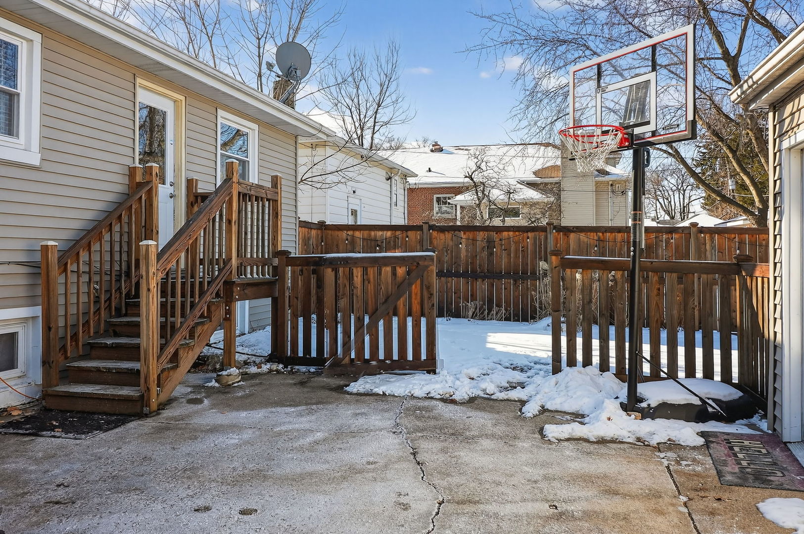 210 3rd Street, Downers Grove, IL 60515