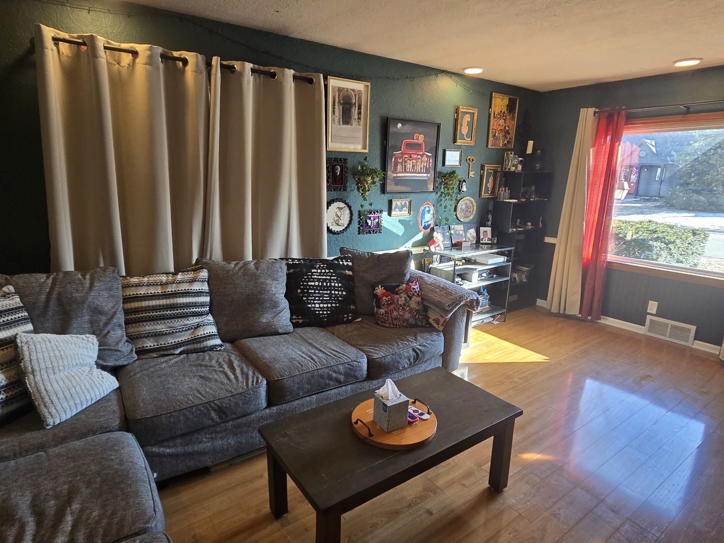 1123 Roosevelt Avenue, Joliet, IL 60435