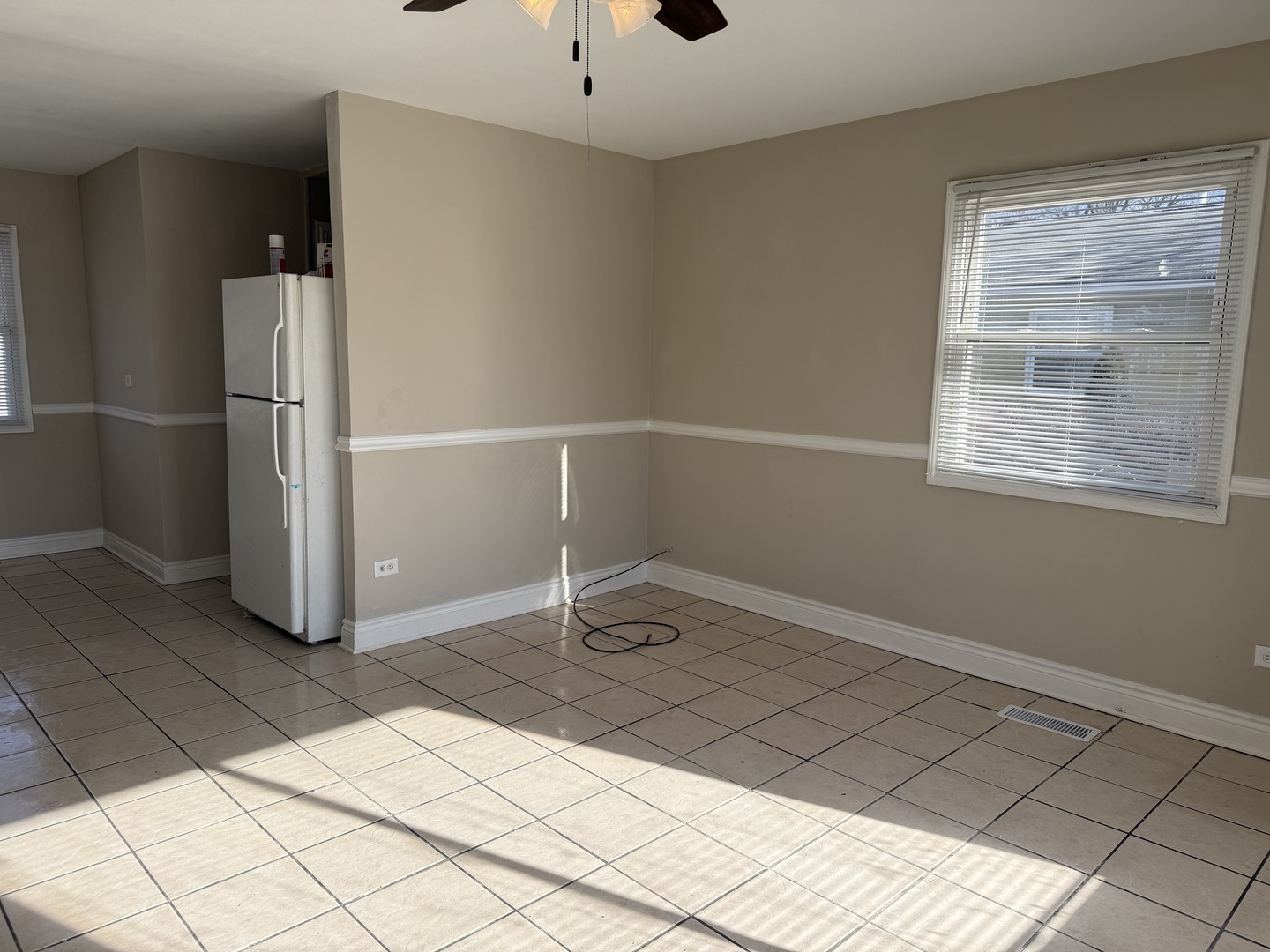 537 Andover Street, Chicago Heights, IL 60411