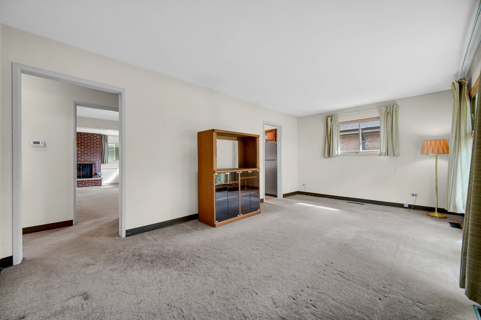 17913 Oakwood Avenue, Lansing, IL 60438