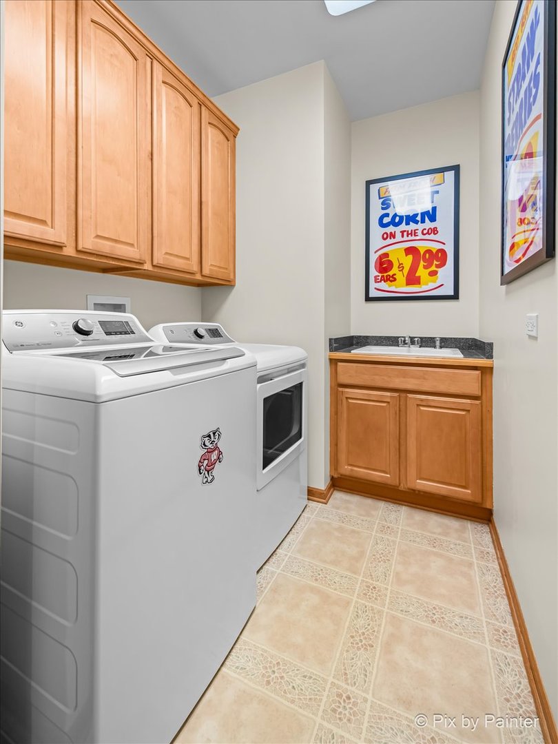 1303 Morning Dove Lane, Antioch, IL 60002