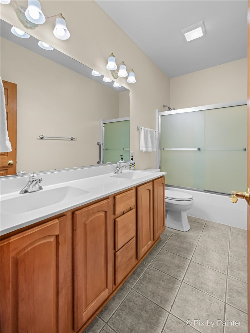 1303 Morning Dove Lane, Antioch, IL 60002