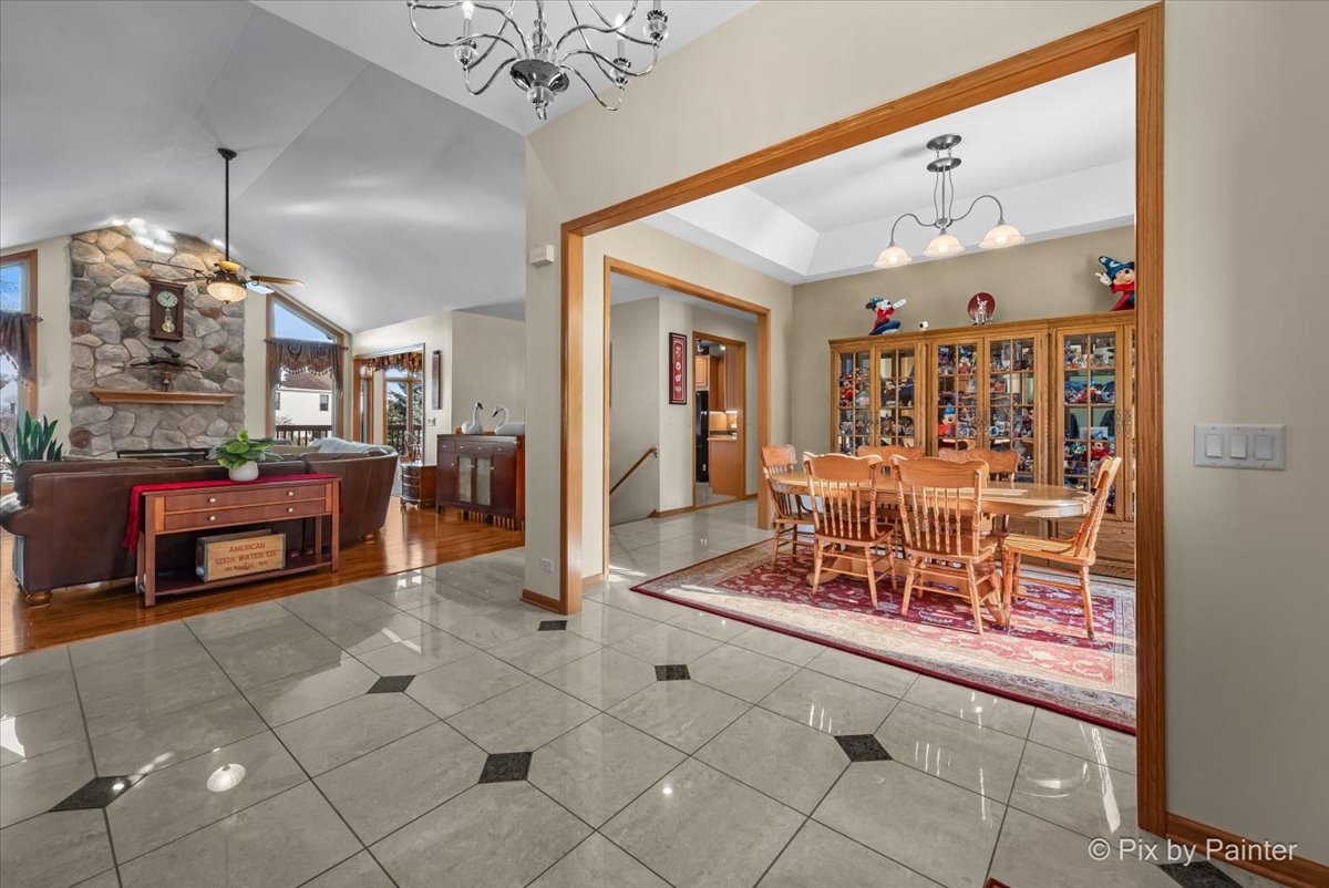 1303 Morning Dove Lane, Antioch, IL 60002