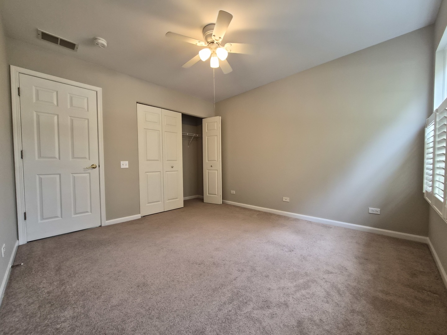 2850 Stonewater Drive #0, Naperville, IL 60564