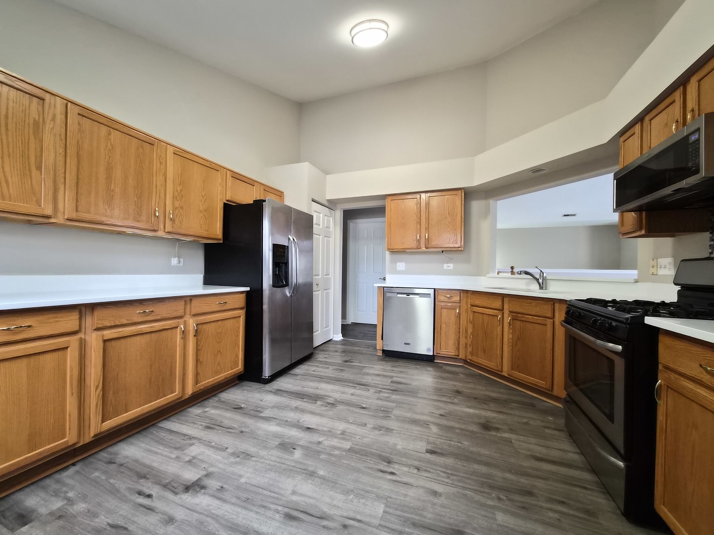 2850 Stonewater Drive #0, Naperville, IL 60564