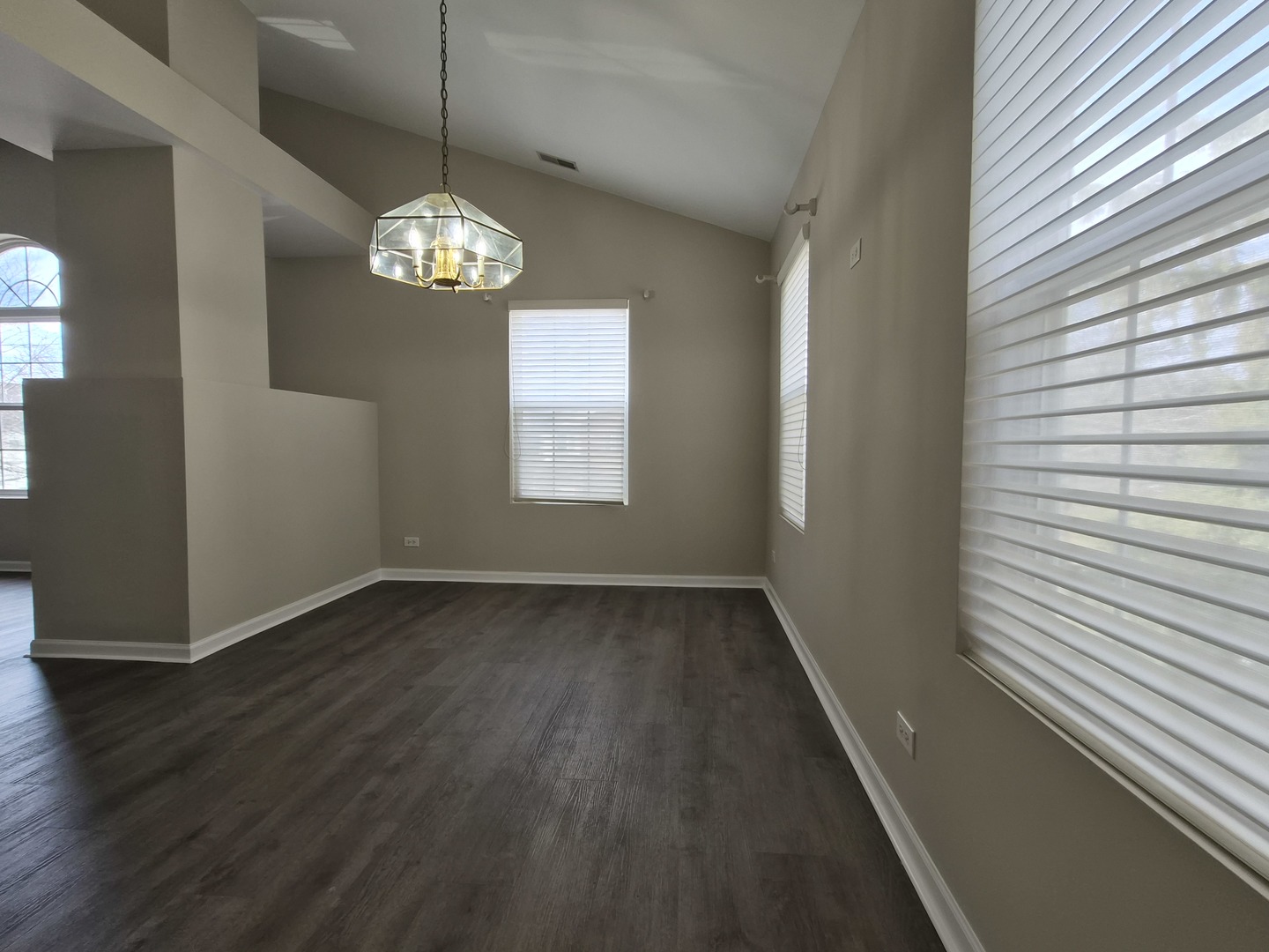 2850 Stonewater Drive #0, Naperville, IL 60564