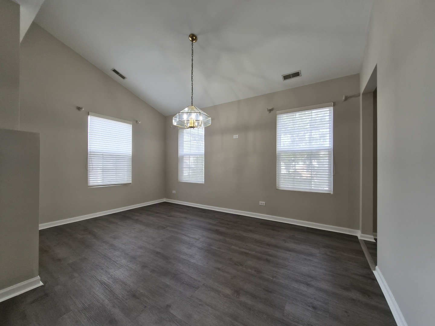 2850 Stonewater Drive #0, Naperville, IL 60564