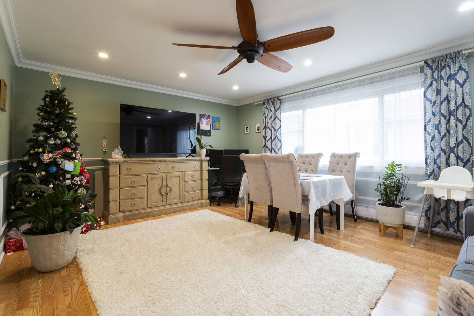 2440 River Road #3E, River Grove, IL 60171