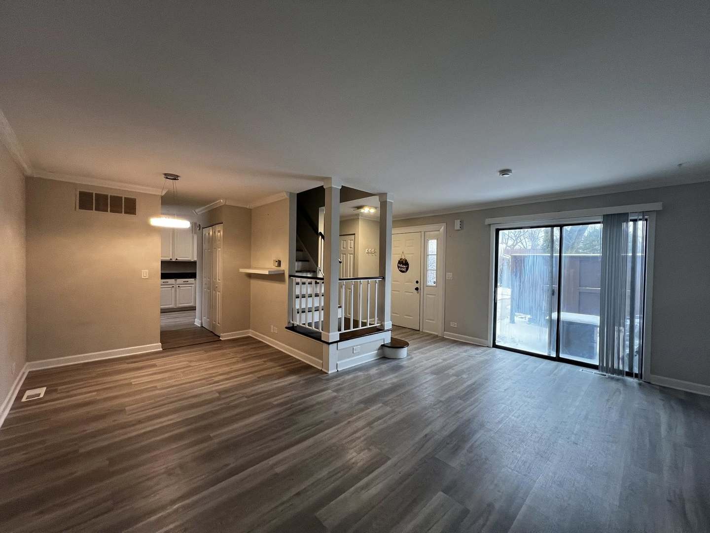 7333 Winthrop Way #10, Downers Grove, IL 60516