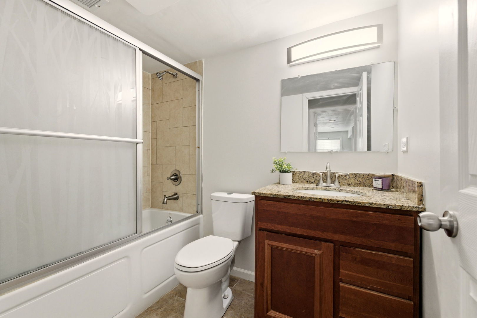 1432 Mitchell Trail, Elk Grove Village, IL 60007